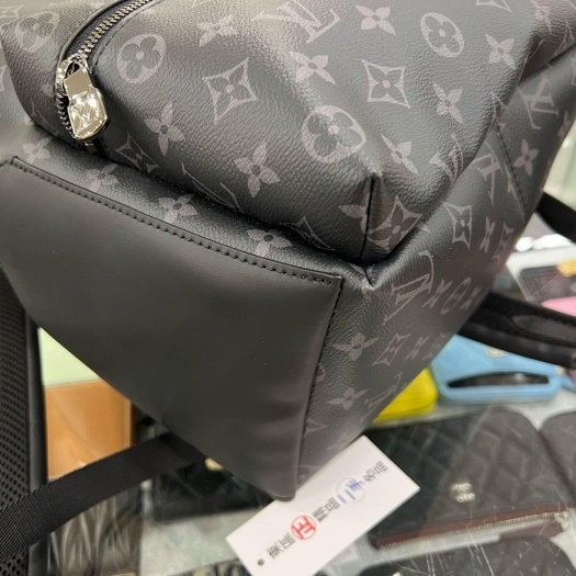 東區正精品㊣LV M22558 Discovery PM 黑花側邊口袋拉鍊後背包 RZ6249-8