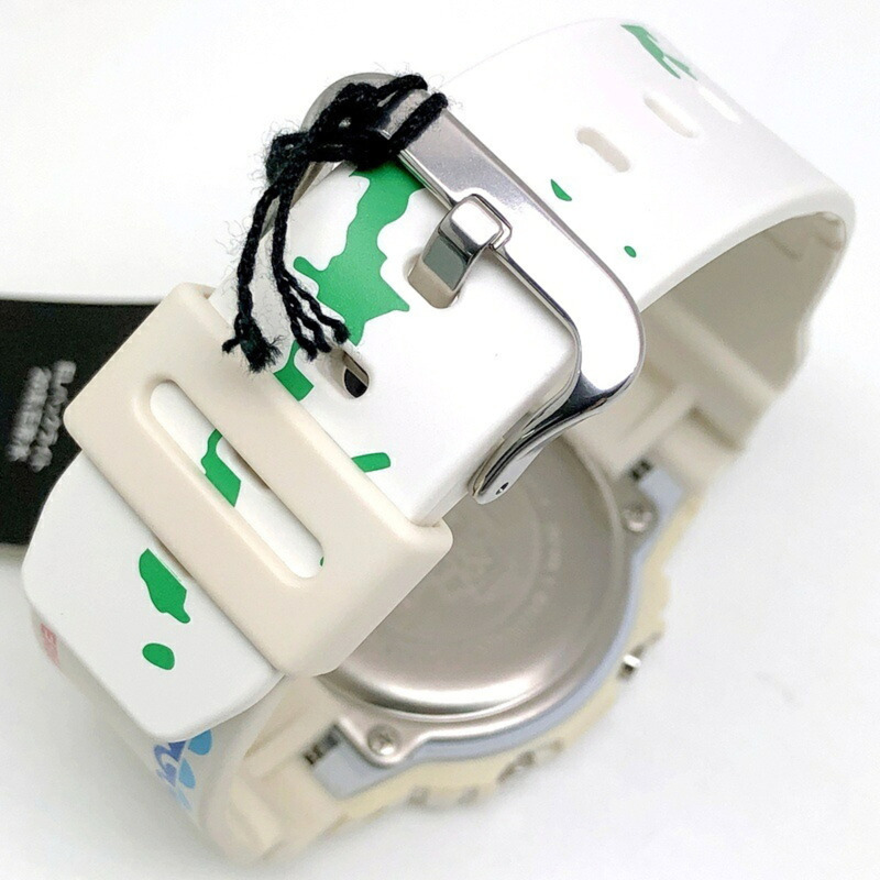 G-SHOCK CASIO DW-5600BEGIN-7 手錶,為慶祝 BEGIN 品牌成立 20 週年和沖繩歌之日 10 週年而推出的合作款(白色、藍色、Sakana EL)。 2010 年 5 月在 Mikunigaoka 商店發售。-5