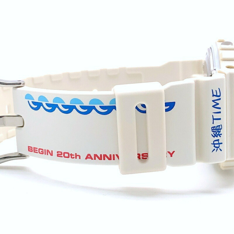 G-SHOCK CASIO DW-5600BEGIN-7 手錶,為慶祝 BEGIN 品牌成立 20 週年和沖繩歌之日 10 週年而推出的合作款(白色、藍色、Sakana EL)。 2010 年 5 月在 Mikunigaoka 商店發售。-6