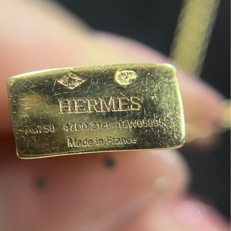 Hermes Kelly necklace
玫瑰金满鑽-8