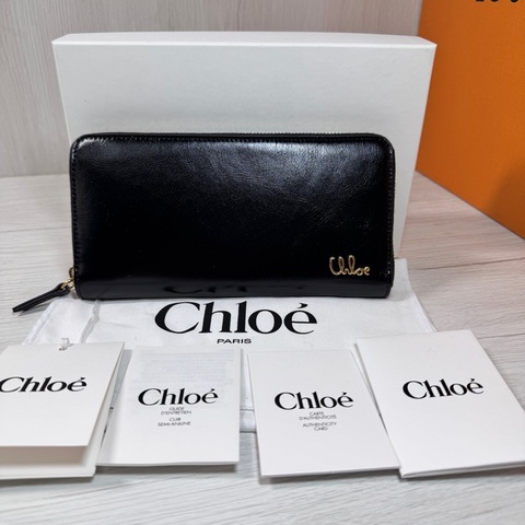 Chloe 🔥草寫字様 拉鍊長夾