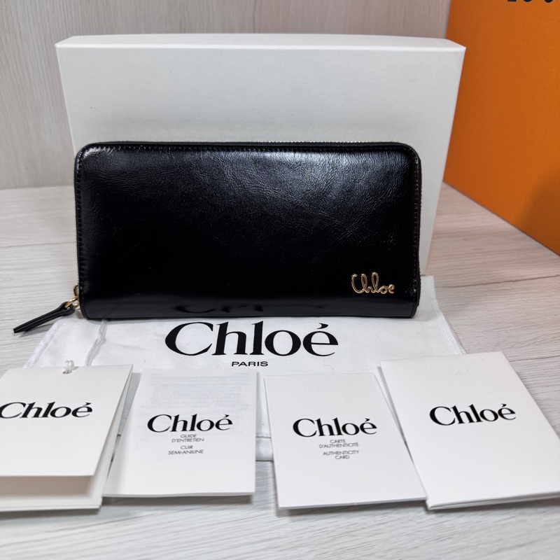 Chloe 🔥草寫字様 拉鍊長夾-0