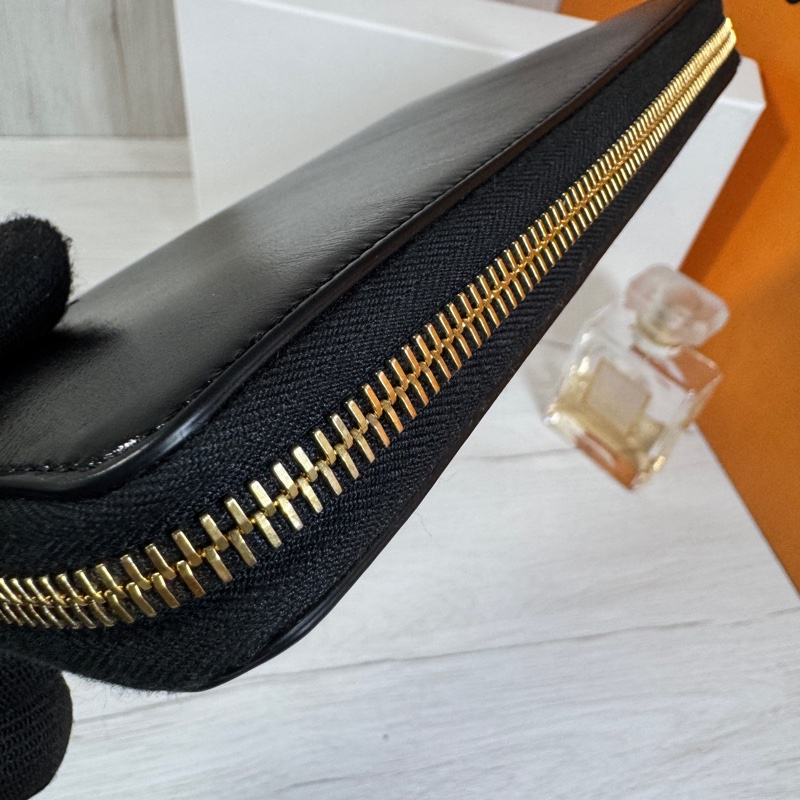 Chloe 🔥草寫字様 拉鍊長夾-11