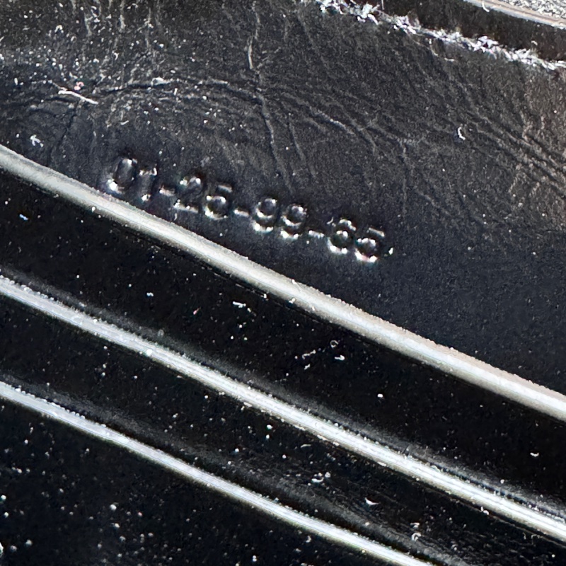 Chloe 🔥草寫字様 拉鍊長夾-32