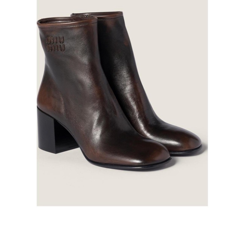 Miu Miu 女士 圓頭短筒靴34.5 35 35.5 36 36.5 37 37.5 38 39.5 40 41碼跟高: 6.5cm-3