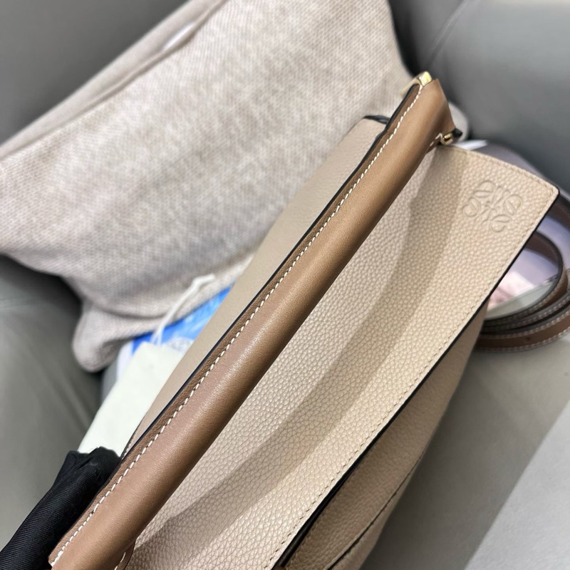 LOEWE羅意威 沙色系全皮拼色中號 puzzle 變形包幾何包-2