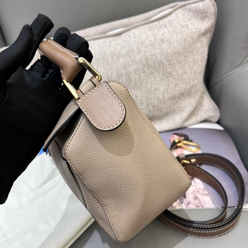 LOEWE羅意威 沙色系全皮拼色中號 puzzle 變形包幾何包-5