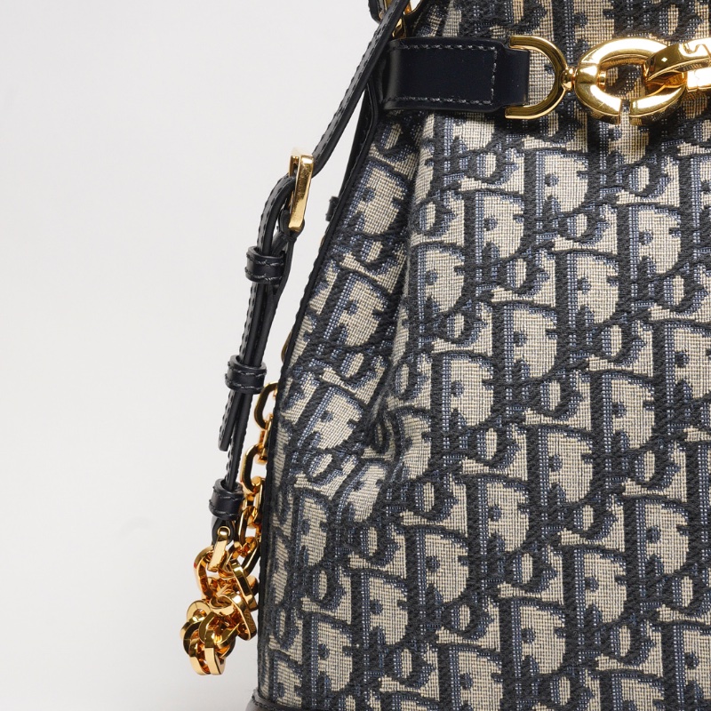 DIOR 藍色緹花布CEST DIOR 金釦二用水桶包-5