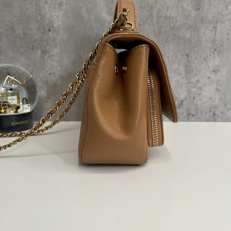 Chanel affinity 郵差包 奶茶色-2