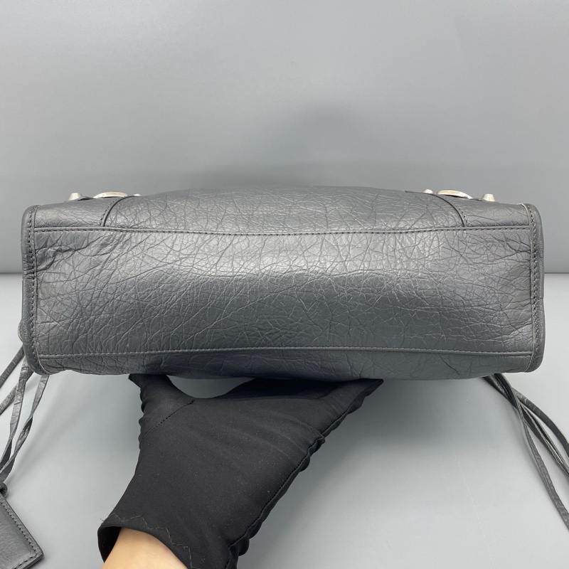 Balenciaga 巴黎世家機車包中號岩石灰刺繡肩帶 約30*18*10cm-11