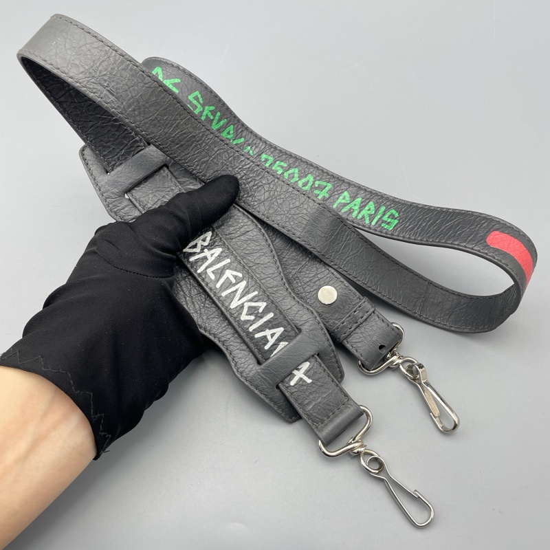 Balenciaga 巴黎世家機車包中號岩石灰刺繡肩帶 約30*18*10cm-26