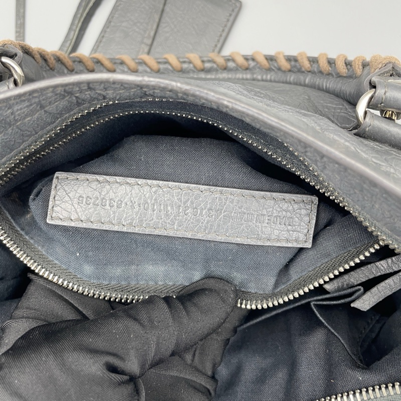 Balenciaga 巴黎世家機車包中號岩石灰刺繡肩帶 約30*18*10cm-27