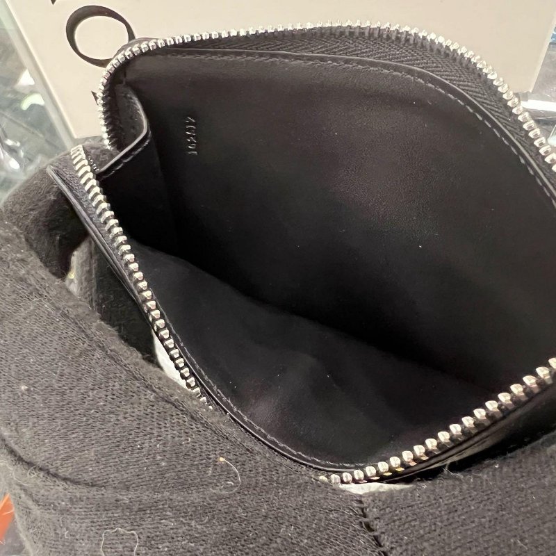 東區正精品㊣LOEWE PUZZLE C510G17X05 全新黑色全皮拼接拉鍊卡片零錢包短夾 RZ6253-3