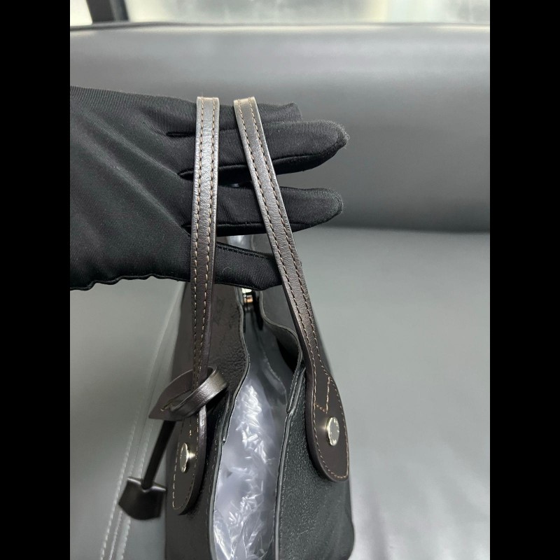 LV Hina
黑色菜籃子 鏤空月光女神-6