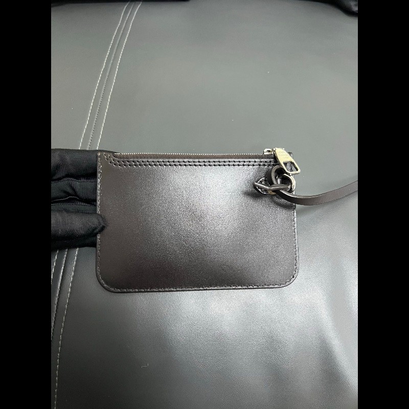 LV Hina
黑色菜籃子 鏤空月光女神-26