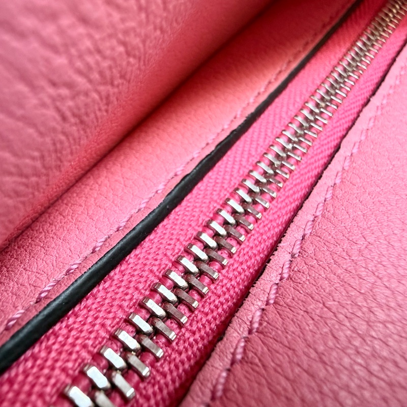 LOEWE 粉銀Mini Puzzle幾何包-12