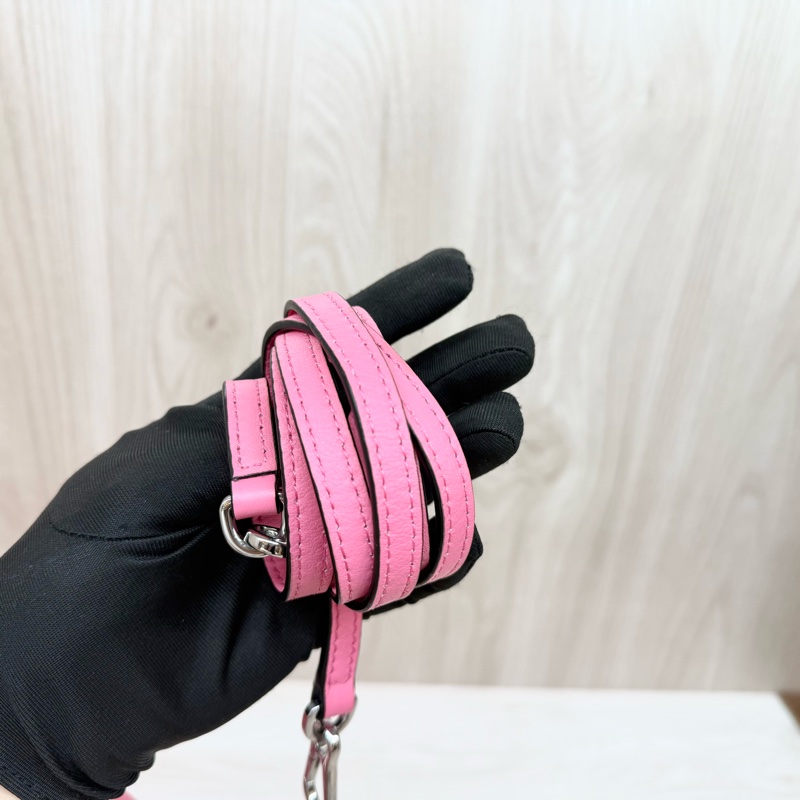 LOEWE 粉銀Mini Puzzle幾何包-19