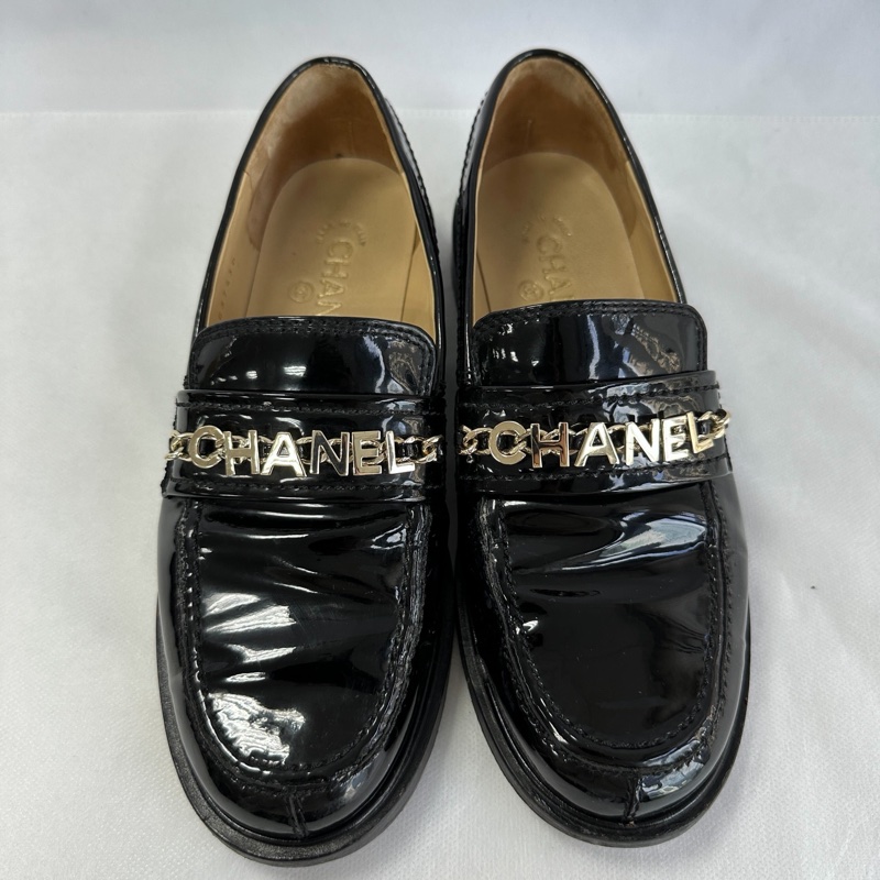 Chanel 23B爆款!小香家最美樂福鞋💗品牌logo字母鏈條透氣真皮樂福鞋、小皮鞋-2