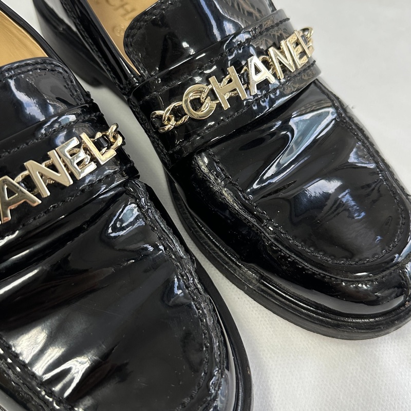 Chanel 23B爆款!小香家最美樂福鞋💗品牌logo字母鏈條透氣真皮樂福鞋、小皮鞋-12