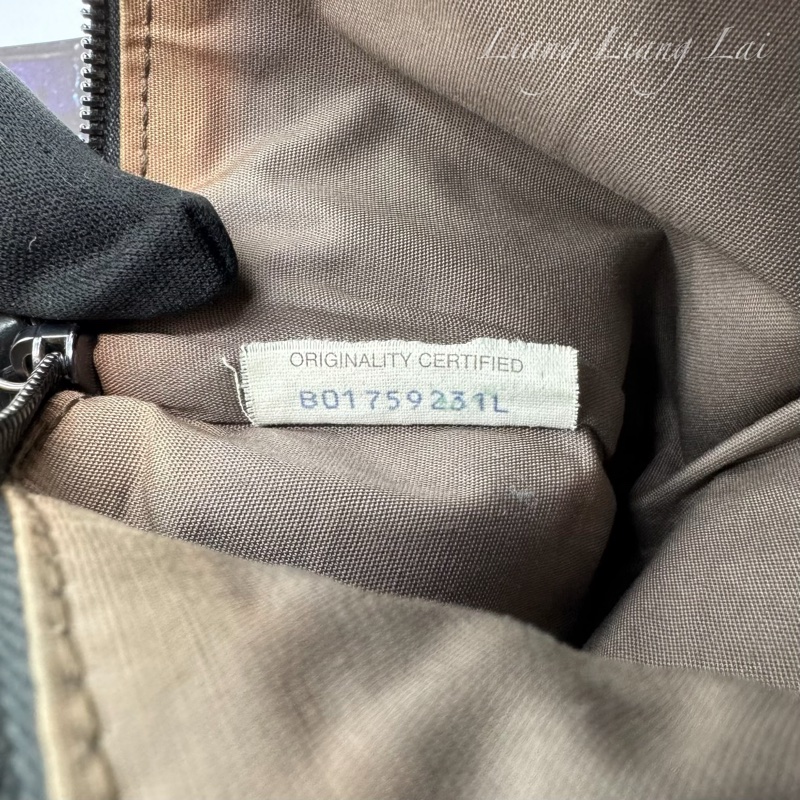 BOTTEGA VENETA BV經典編織小牛皮鐵灰色拉鍊手拿包|化妝包-2