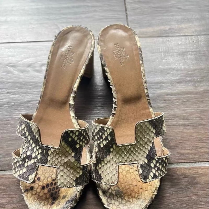 愛馬仕蛇皮拖鞋35.5碼-0