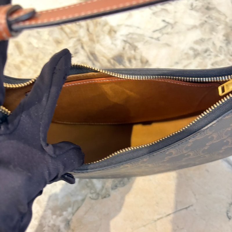 Celine 凱旋門原花帆布AVA腋下包-7