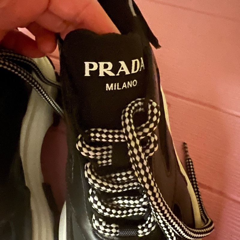 Prada-1