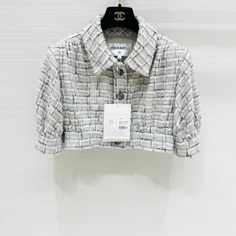 ⭐️ Chanel Jacket 外套