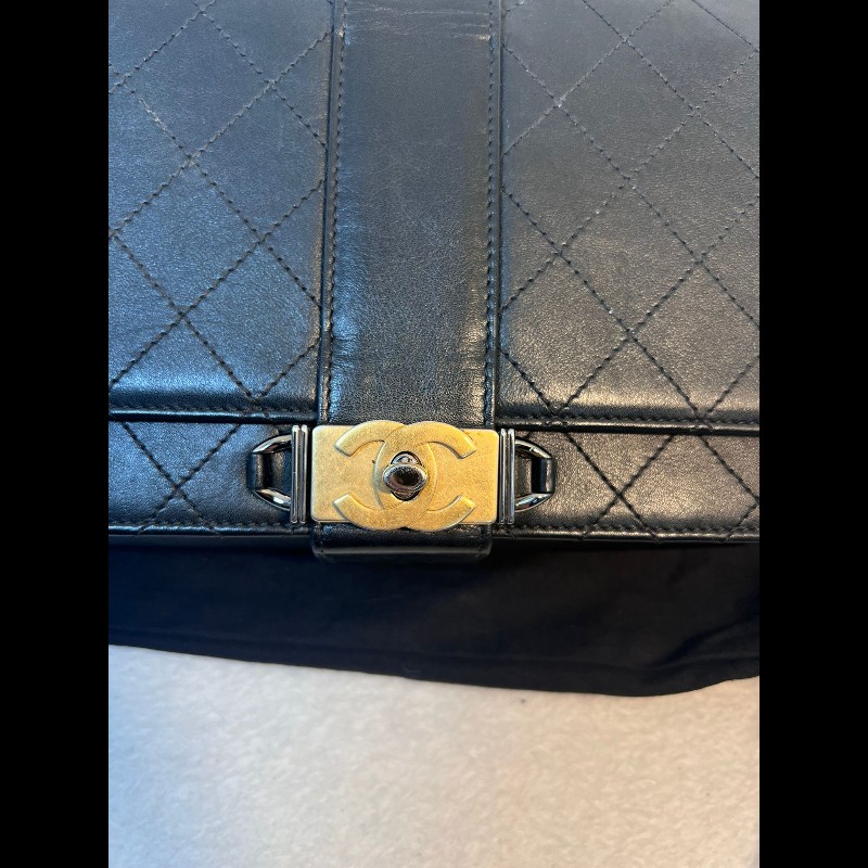 Chanel 2 Way Flapbag-9