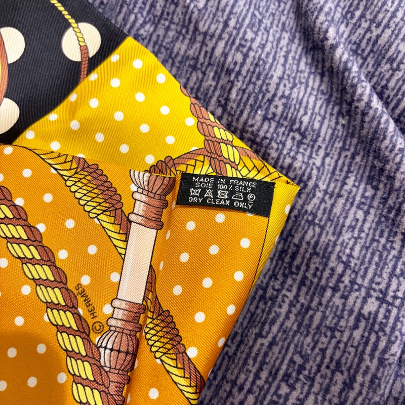 Hermès 波爾卡圓點 Maxi Twilly 巨型twilly Clic Clac à Pois en Soie Silk絲巾-7