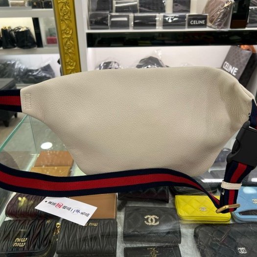 東區正精品㊣GUCCI 530412 近全新白色全皮藍紅藍LOGO側背包斜背腰包胸口包 RZ6260-9