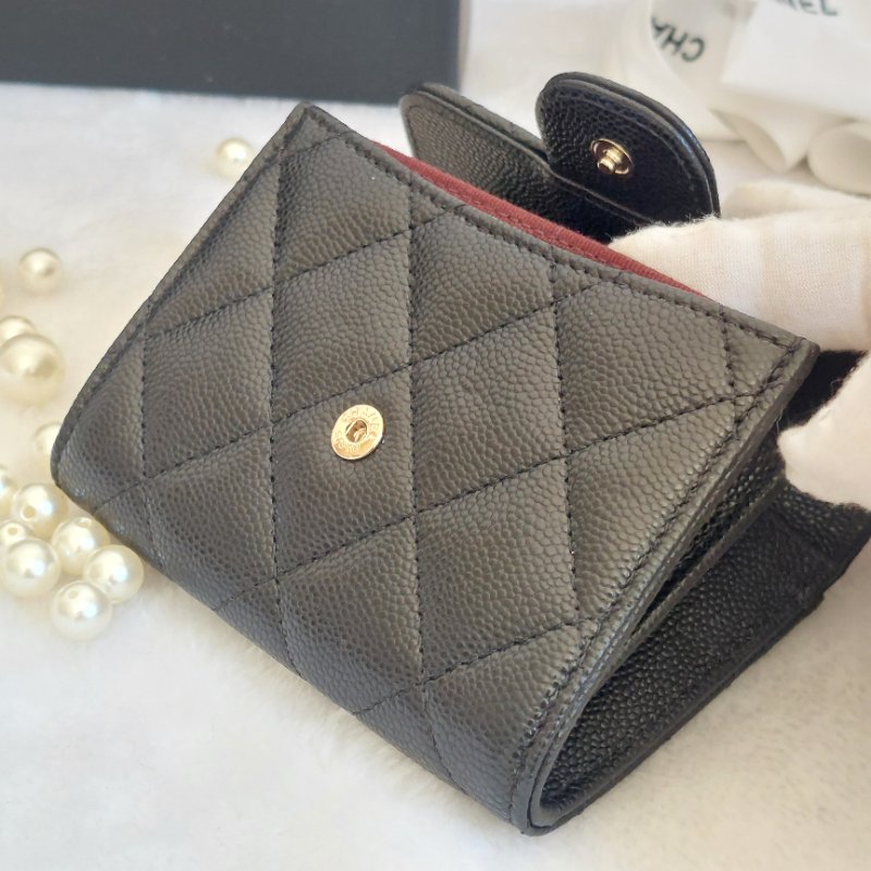 Chanel ~AP0220 🎀現貨實拍 🎀香奈兒雙層金扣~ 零錢卡包~~近新品(僅拍照)-17