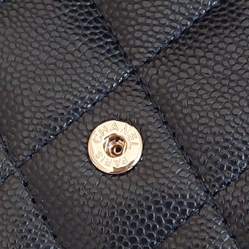 Chanel ~AP0220 🎀現貨實拍 🎀香奈兒雙層金扣~ 零錢卡包~~近新品(僅拍照)-39