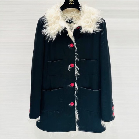 ⭐️ Chanel Jacket 外套