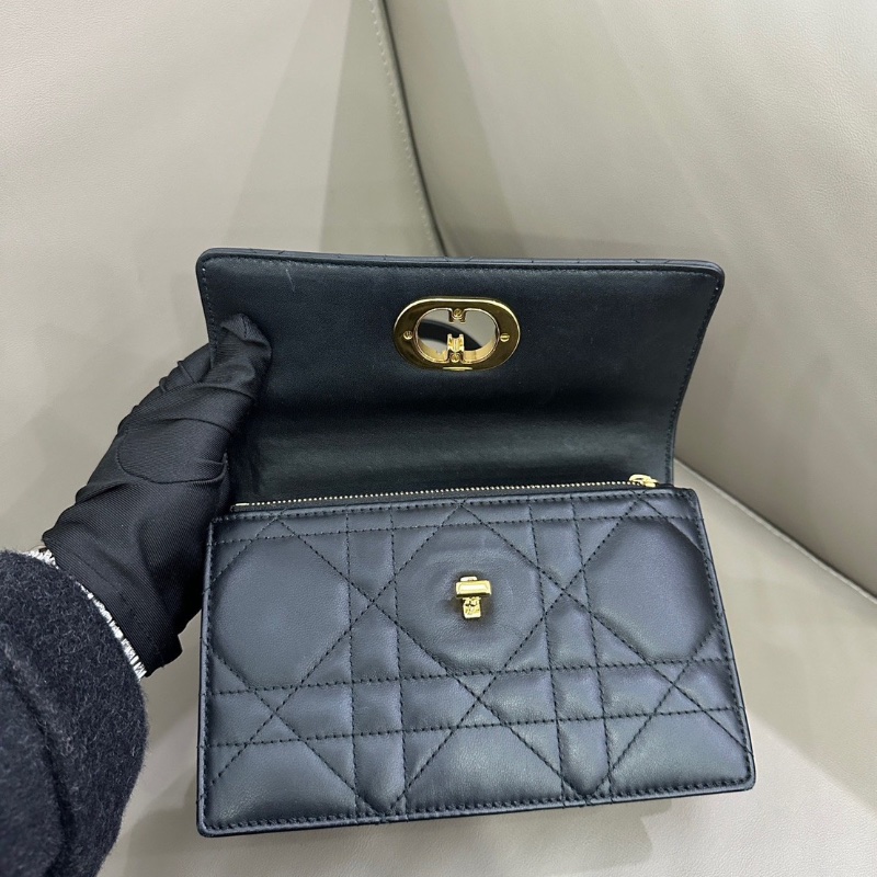 Dior Miss caro黑金菱格紋羊皮鏈條包 19*12  98新配件塵袋-1