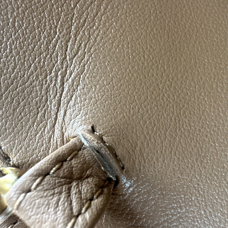 CHANEL 22b 奶茶色小牛皮 Tote bag 晶片款-7