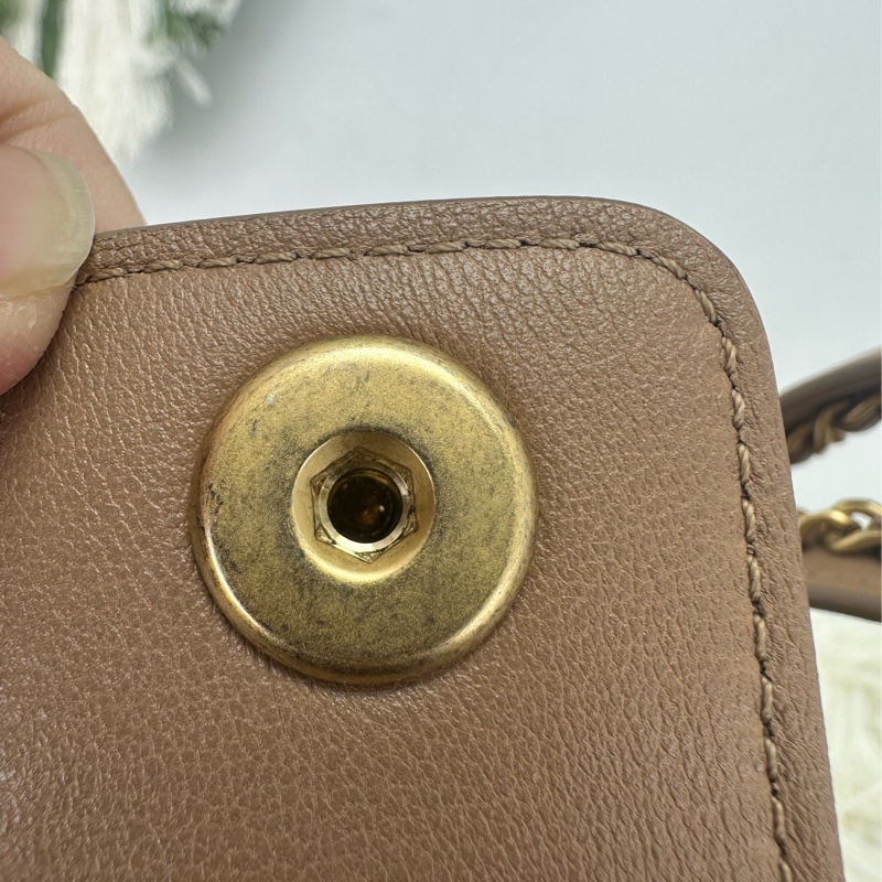 CHANEL 22b 奶茶色小牛皮 Tote bag 晶片款-26