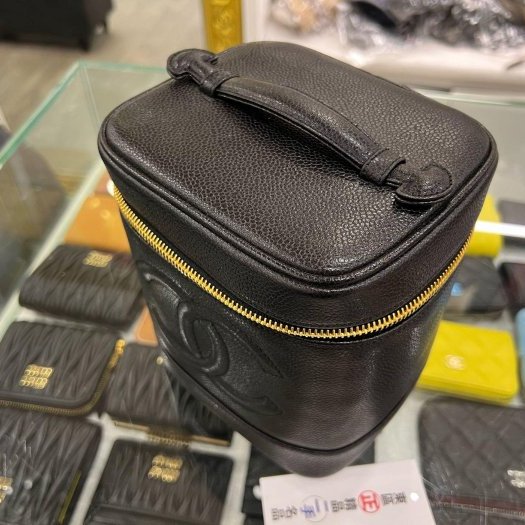 東區正精品㊣CHANEL 香奈兒黑色荔枝皮金釦拉鍊手提包化妝箱包 Vintage RZ6261-7