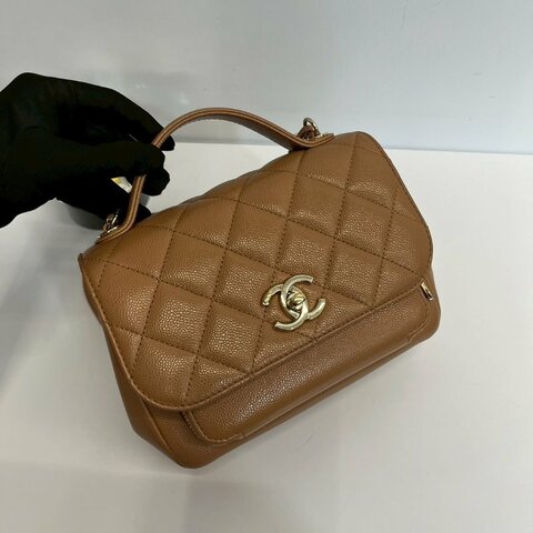 Chanel affinity 郵差包 奶茶色 金釦 荔枝牛