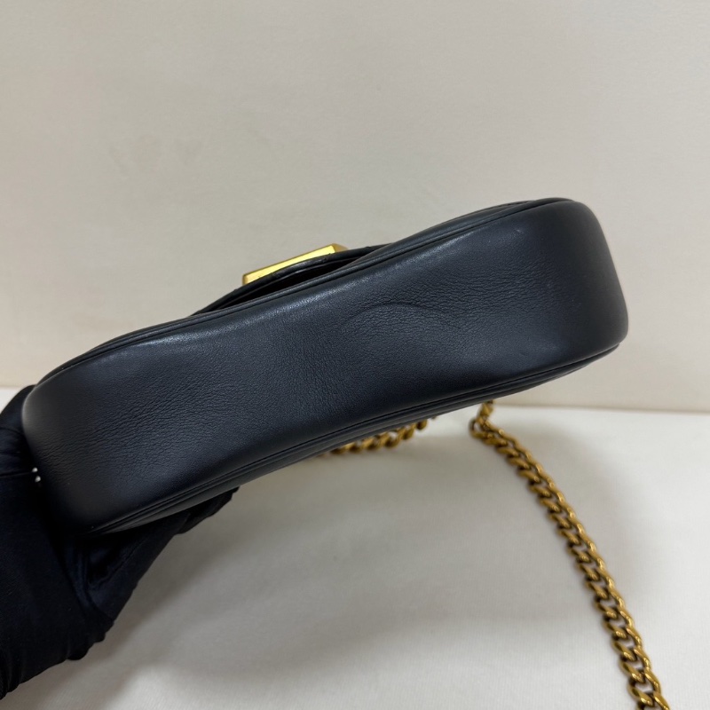 LV NEW WAVE 黑色金扣 手提斜背屁股包 20*14  98新配件塵袋-5