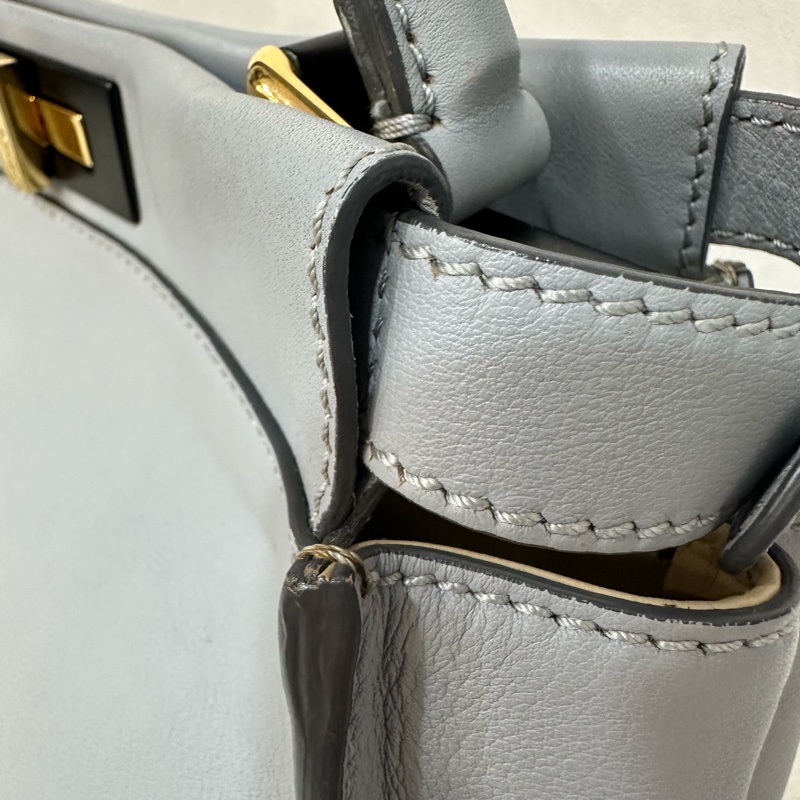 fendi 8BN290 天空藍牛皮雙層斜背包 peekaboo-19