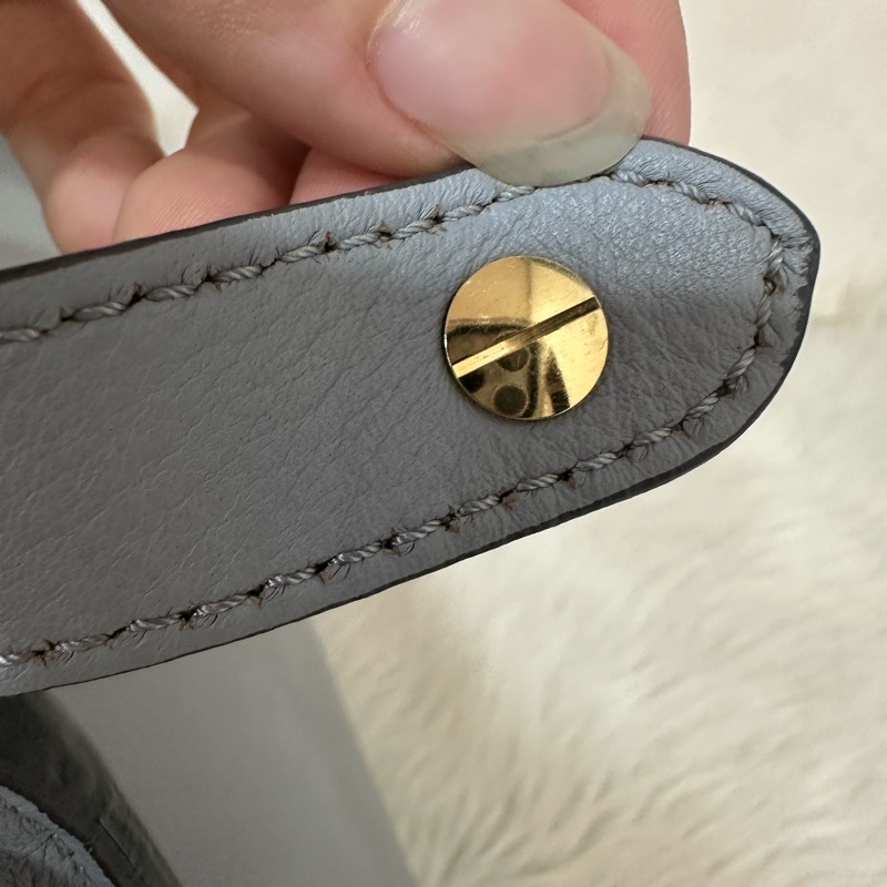 fendi 8BN290 天空藍牛皮雙層斜背包 peekaboo-24
