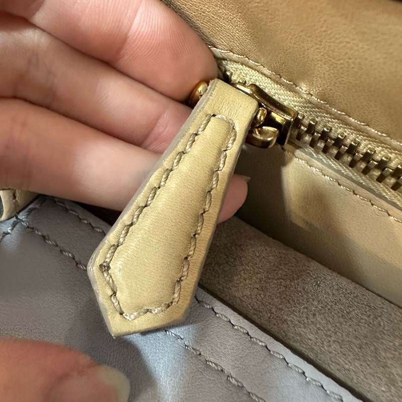 fendi 8BN290 天空藍牛皮雙層斜背包 peekaboo-58