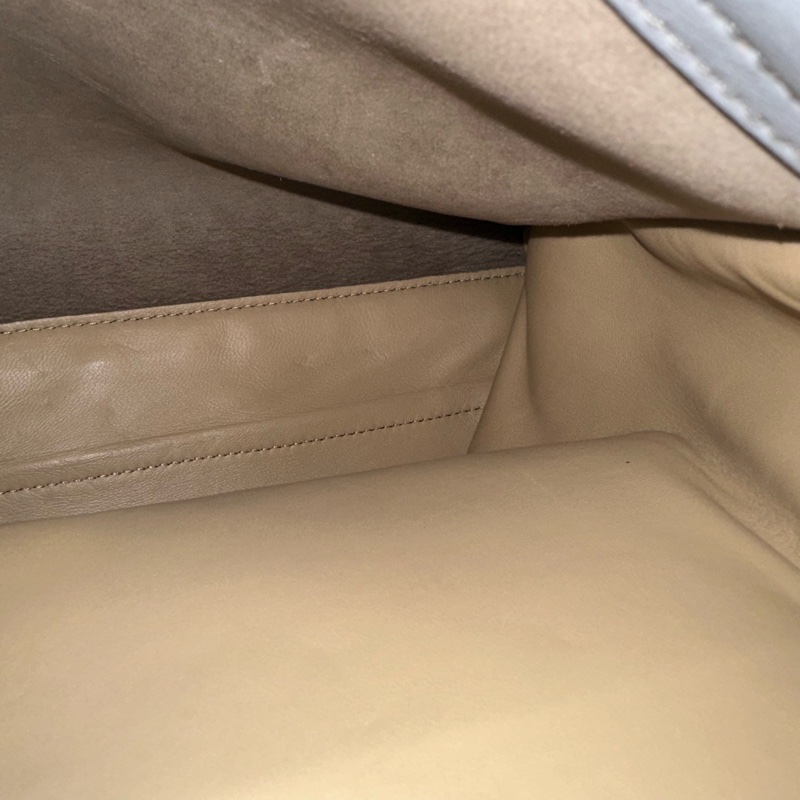 fendi 8BN290 天空藍牛皮雙層斜背包 peekaboo-60