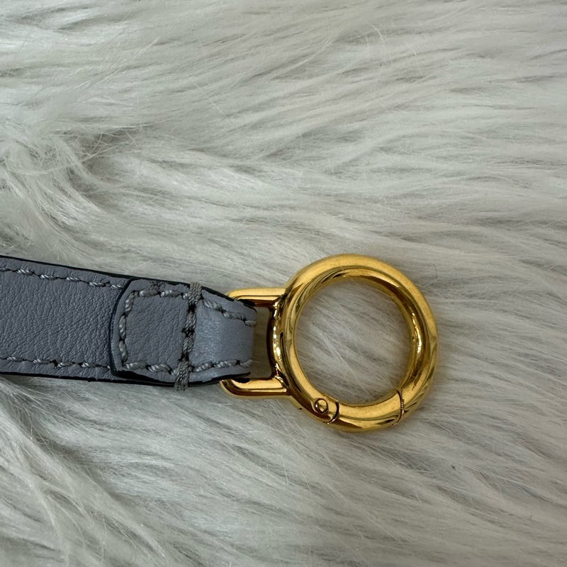 fendi 8BN290 天空藍牛皮雙層斜背包 peekaboo-76
