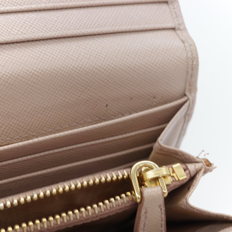 Prada 普拉達Saffiano 米色防刮牛皮蝴蝶結長夾-17