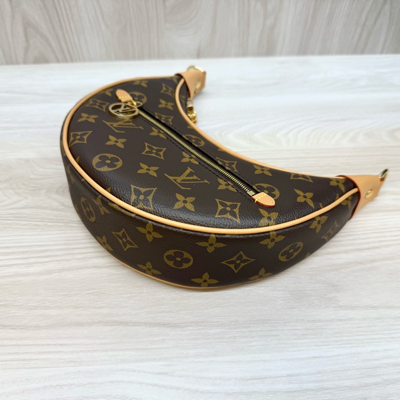 LV原花金釦LOOP彎月腋下包 M81098-9