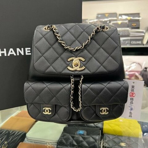 東區正精品㊣CHANEL DUMA 24A AS3860 近全新黑色荔枝牛皮金鍊雙肩雙口袋後背包青蛙包大款 RZ6000
