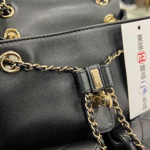東區正精品㊣CHANEL DUMA 24A AS3860 近全新黑色荔枝牛皮金鍊雙肩雙口袋後背包青蛙包大款 RZ6000-2