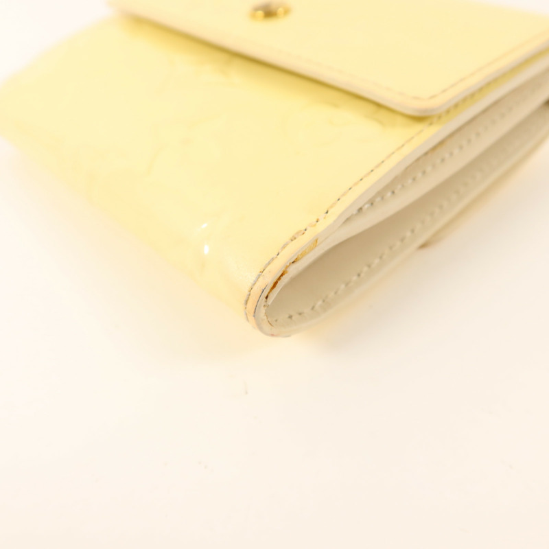 LOUIS VUITTON Monogram Vernis Elise Compact Wallet-12